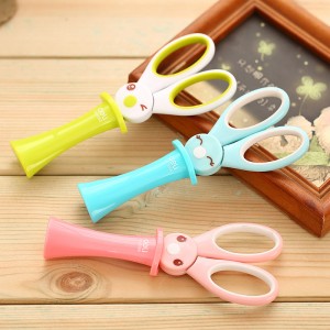得力 6065 剪刀魔法小兔子安全护套剪刀