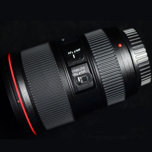 佳能数码照相机镜头 EF 16-35mm f/4L IS USM