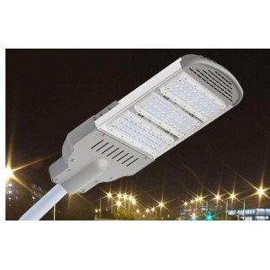 东山照明  L01金刚路灯 90W 销售单位：个