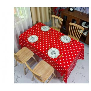 1.37*2.74米红色桌布 单位：块